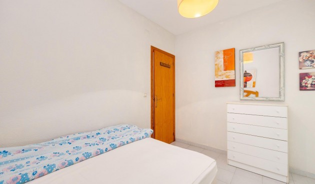 Brukt - Apartment -
Torrevieja - Estacion De Autobuses