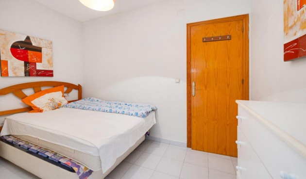 Brukt - Apartment -
Torrevieja - Estacion De Autobuses