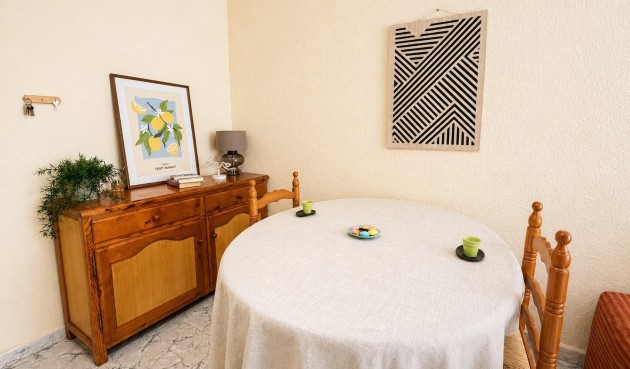Brukt - Apartment -
Torrevieja - Habaneras