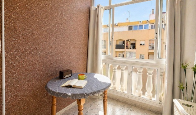 Brukt - Apartment -
Torrevieja - Habaneras