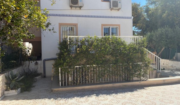Brukt - Apartment -
Torrevieja - La Mata