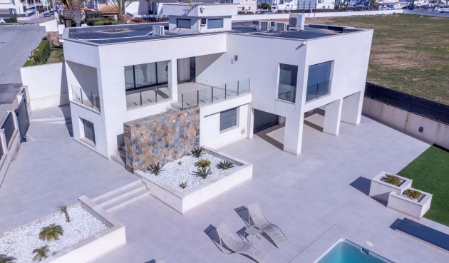 Brukt - Villa -
Torrevieja - La Valeta