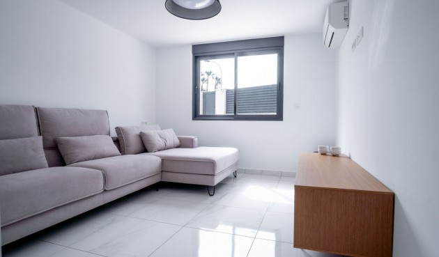 Brukt - Villa -
Torrevieja - La Valeta