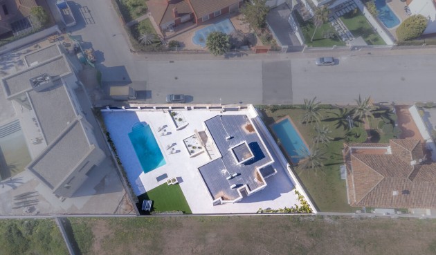 Brukt - Villa -
Torrevieja - La Valeta