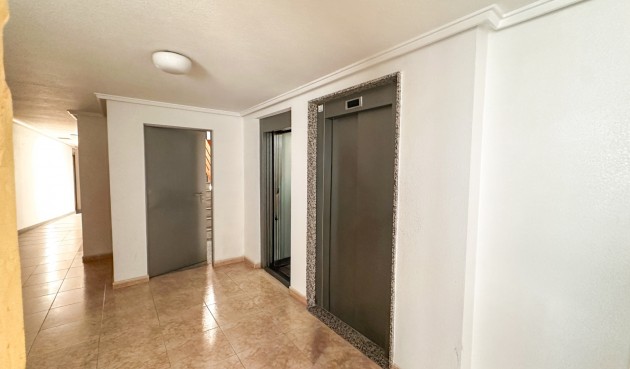 Brukt - Apartment -
Torrevieja - Costa Blanca