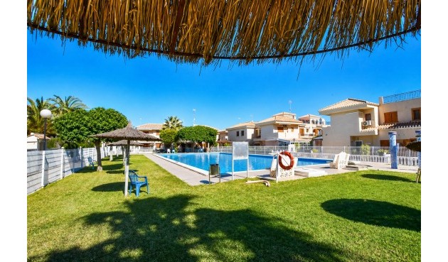Brukt - Apartment -
Orihuela Costa - Costa Blanca