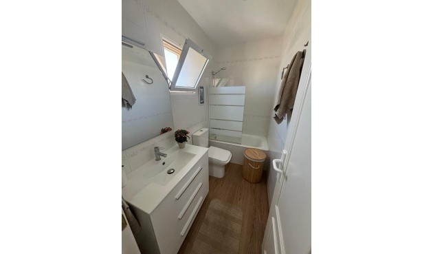 Brukt - Bungalow -
Torrevieja - Los Balcones