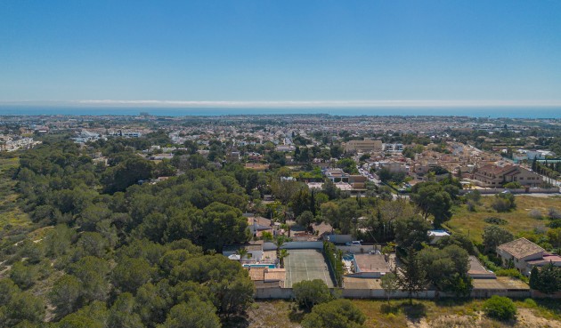 Brukt - Villa -
Orihuela - Inland