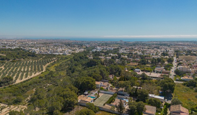 Brukt - Villa -
Orihuela - Inland