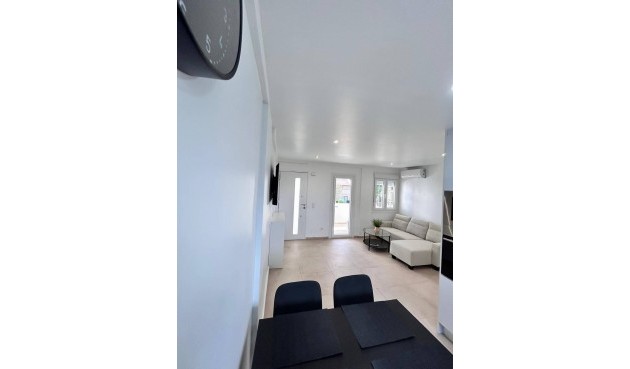 Brukt - Apartment -
Cabo Roig - Costa Blanca