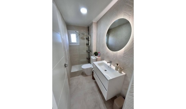 Brukt - Apartment -
Cabo Roig - Costa Blanca