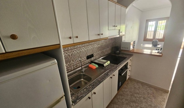 Brukt - Bungalow -
Orihuela Costa - La Zenia