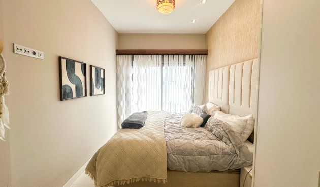 Brukt - Villa -
Orihuela Costa - Costa Blanca