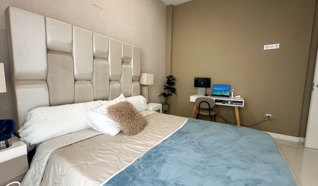 Brukt - Villa -
Orihuela Costa - Costa Blanca