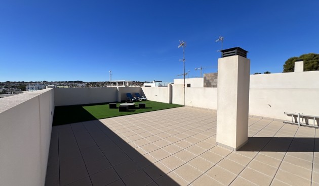 Brukt - Villa -
Orihuela Costa - Costa Blanca