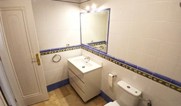 Brukt - Bungalow -
Villamartin - Costa Blanca