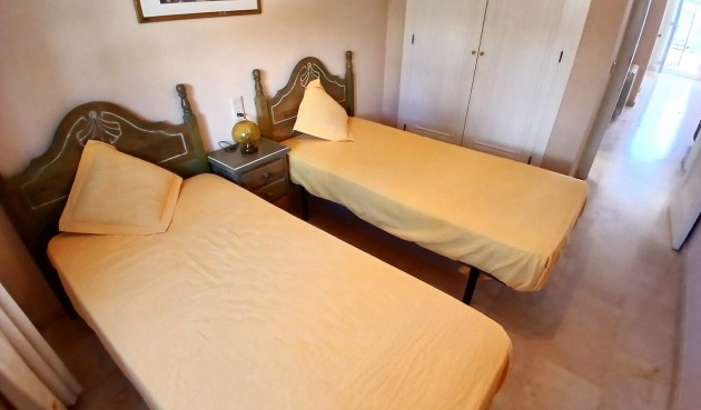 Brukt - Bungalow -
Villamartin - Costa Blanca