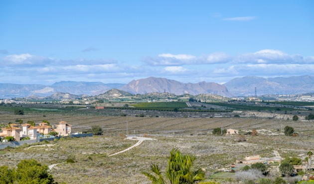 Brukt - Villa -
Ciudad De Las Comunicaciones - Costa Blanca