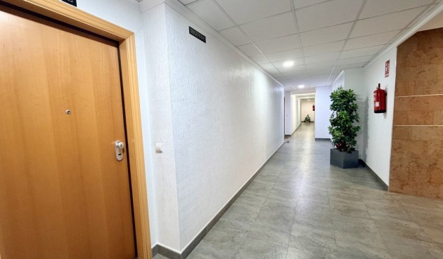 Brukt - Apartment -
Dolores - Costa Blanca