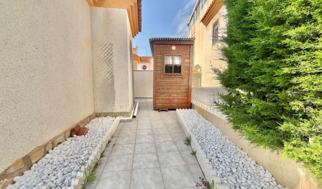 Brukt - Quad House -
Orihuela Costa - Playa Flamenca