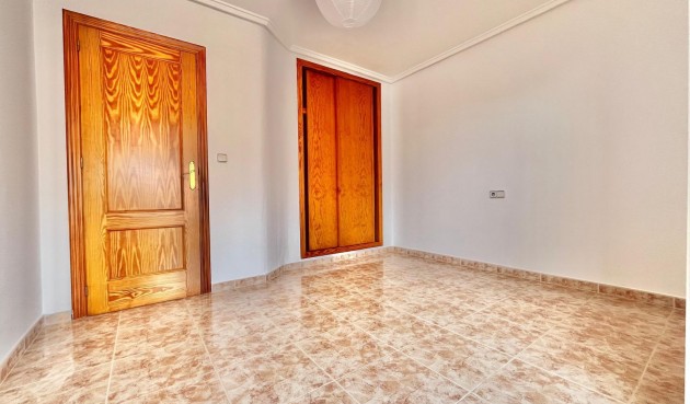 Brukt - Quad House -
Orihuela Costa - Playa Flamenca