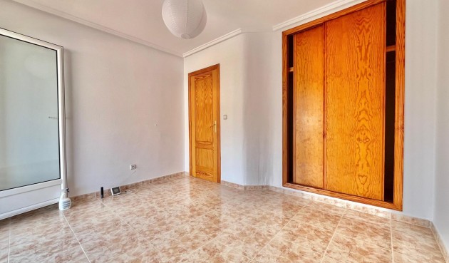 Brukt - Quad House -
Orihuela Costa - Playa Flamenca