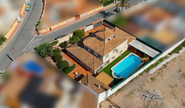 Brukt - Villa -
Torrevieja - El Chaparral