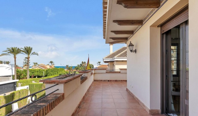 Återförsäljning - Villa -
Torrevieja - La Veleta