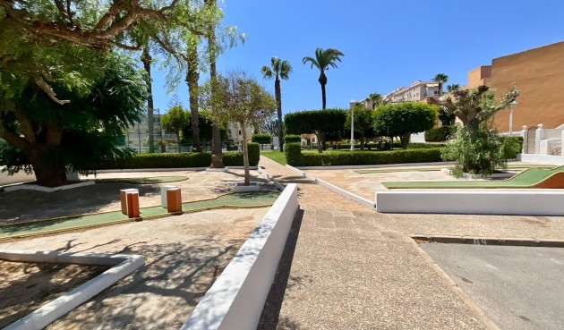 Brukt - Bungalow -
Torrevieja - Torreblanca