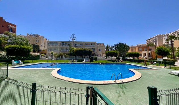 Brukt - Bungalow -
Torrevieja - Torreblanca