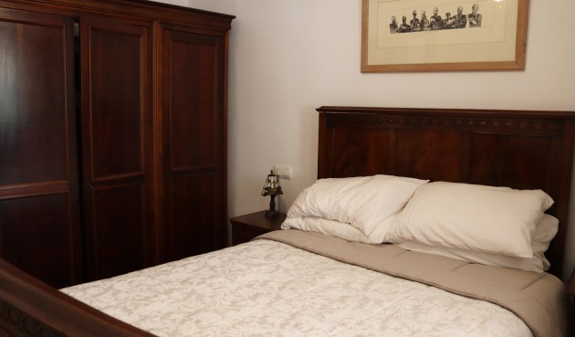 Reventa - Villa -
Orba - Inland