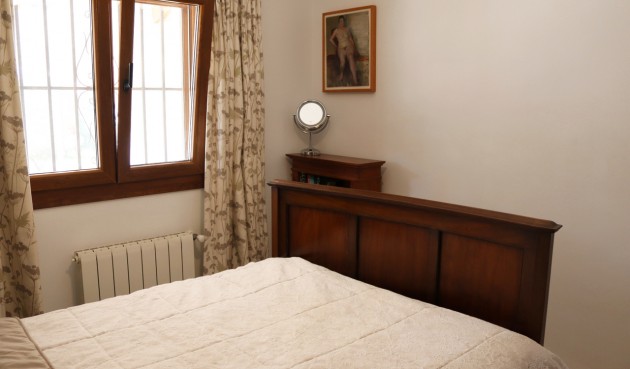 Reventa - Villa -
Orba - Inland