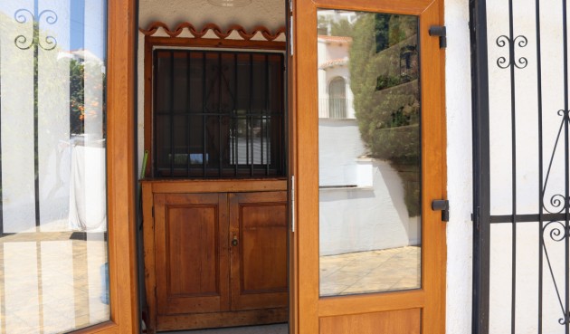 Reventa - Villa -
Orba - Inland
