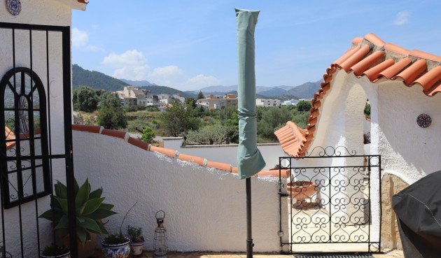 Reventa - Villa -
Orba - Inland