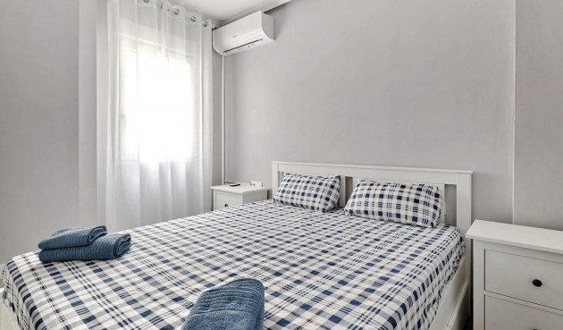 Brukt - Apartment -
Torrevieja - Centro