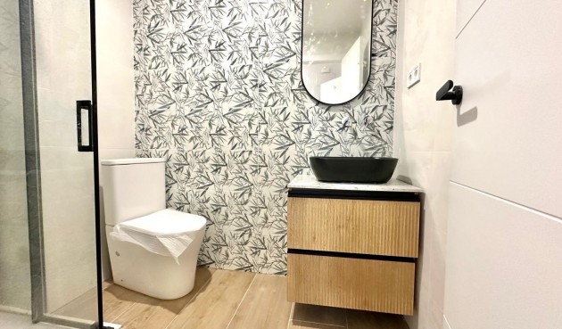 Brukt - Apartment -
Torrevieja - Centro