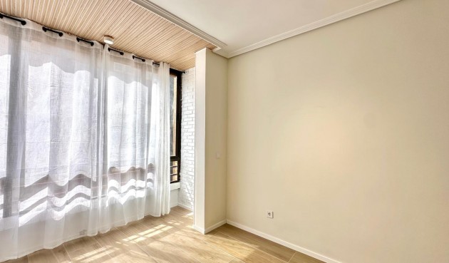 Brukt - Apartment -
Torrevieja - Centro