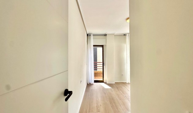 Brukt - Apartment -
Torrevieja - Centro