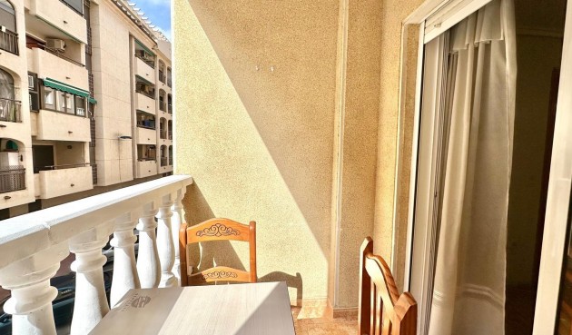 Brukt - Apartment -
Torrevieja - Centro