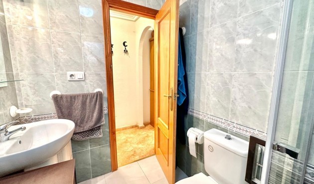 Brukt - Apartment -
Torrevieja - Centro