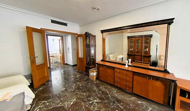 Resale - Apartment -
Pilar de la Horadada