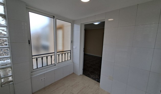 Brukt - Apartment -
Orihuela Costa - Costa Blanca