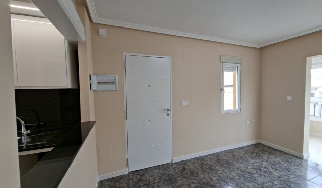 Brukt - Apartment -
Orihuela Costa - Costa Blanca