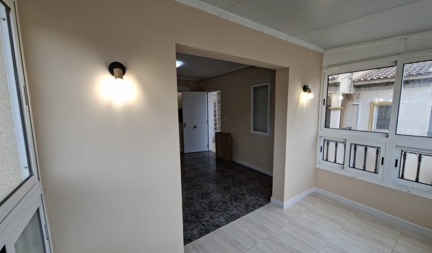 Brukt - Apartment -
Orihuela Costa - Costa Blanca