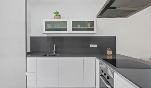 Reventa - Villa -
Torrevieja - Costa Blanca