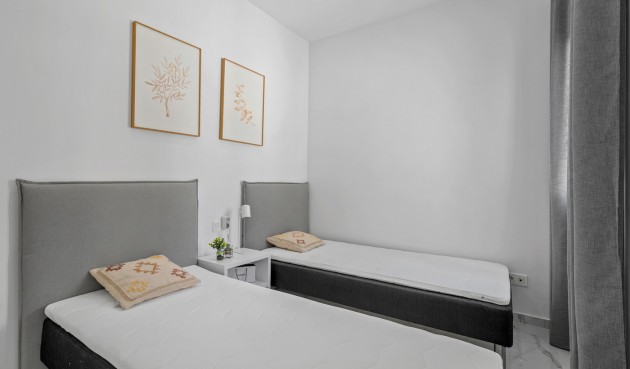 Reventa - Villa -
Torrevieja - Costa Blanca