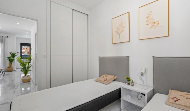 Reventa - Villa -
Torrevieja - Costa Blanca