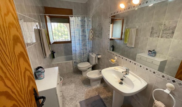 Resale - Villa -
El Rebolledo