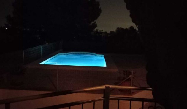 Resale - Villa -
El Rebolledo