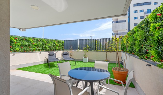Brukt - Apartment -
Dehesa de Campoamor - Costa Blanca